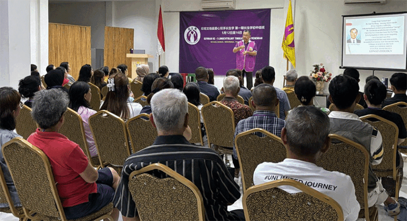 Seminar 1 Longevitalogy di Muara Bungo berjalan sukses.