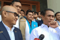 Amran Sulaiman Menteri Pertanian/Kepala Bapenas berdialog dengan 100 Badang Eksekutif Mahasiswa (BEM)-(Foto:Istimewa)