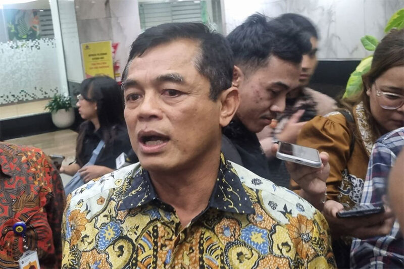 Dirjen Bea Cukai Kementerian Keuangan Letjen Djaka Budi Utama. Menteri Keuangan (Menkeu) Purbaya Yudhi Sadewa menyatakan dirinya siap jika diperintah Presiden Prabowo Subianto untuk mencopot Djaka Budhi Utama dari posisi Dirjen Bea Cukai.(KOMPAS.com/ISNA RIFKA SRI RAHAYU)