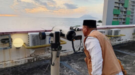 Pantauan Hilal di atas Rooftop MTC Megamas Manado, Kelurahan Titiwungen Utara, Kecamatan Sario oleh Tim Hisab Rukyat Kanwil Kementerian Agama Provinsi Sulut, Kamis (19/3/2026)(KOMPAS.com/Subhan Sabu)