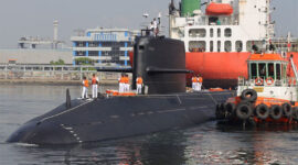 Sebanyak tiga kapal perang Angkatan Laut Pakistan bersandar di Dermaga IKT ex-Presiden, Tanjung Priok, Jakarta Utara, Selasa (19/5/2026). (DOK. Koderal III)

Sumber: https://nasional.kompas.com/read/2026/05/21/09241301/tiga-kapal-perang-pakistan-bersandar-di-tanjung-priok-ada-apa.
