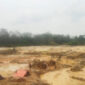 Kondisi lahan kebun Koperasi Tanjung Bungo di Desa Sungai Bengkal, Kecamatan Tebo Ilir, Kabupaten Tebo, yang rusak akibat ulah pelaku penambangan emas tanpa izin (PETI).