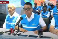 Direktur Utama (Dirut) PLN Darmawan Prasodjo dalam konferensi pers di Jakarta, Sabtu (23/5/2026). Darmawan Prasodjo mengungkapkan indikasi awal penyebab terjadinya gangguan sistem kelistrikan yang mengakibatkan listrik padam atau blackout di sebagian Sumatera sejak Jumat (22/5/2026) malam.