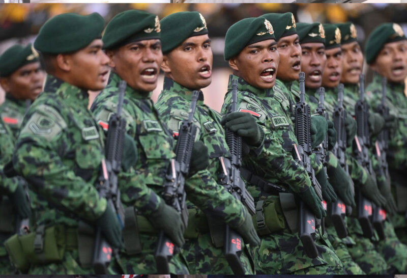 Ilustrasi TNI AD. Sejumlah prajurit Komando Cadangan Strategis Angkatan Darat (Kostrad) TNI AD melaksanakan defile dalam upacara HUT ke-65 Kostrad di Markas Divisi Infanteri (Madivif) 1 Kostrad, Cilodong, Kota Depok, Jawa Barat, Jumat (6/3/2026).(ANTARA/Aditya Pradana putra)