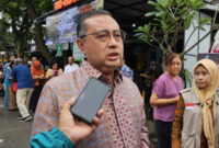Wakil Ketua Komisi IX DPR RI Yahya Zaini berharap kasus keracunan dalam program Makan Bergizi Gratis (MBG) tidak terulang lagi di bawah kepemimpinan Kepala Badan Gizi Nasional (BGN) yang baru, Nanik S Deyang.(KOMPAS.com/Nugraha Perdana )