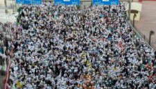 Jemaah haji dari berbagai negara, termasuk Indonesia mulai bersiap pulang ke Tanah Air usai melakukan lempar jumrah. ()
