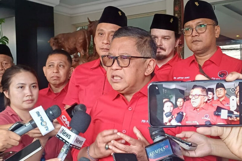 Sekretaris Jenderal (Sekjen) PDI-P Hasto Kristiyanto menilai kondisi fiskal Indonesia saat ini, berada dalam situasi mengkhawatirkan.(KOMPAS.com/Tria Sutrisna)