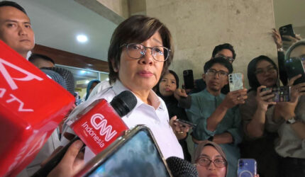 Wakil Kepala Badan Gizi Nasional (BGN) Agustina Arumsari di Kompleks Parlemen, Jakarta, Senin (15/6/2026).(KOMPAS.com/Rahel)