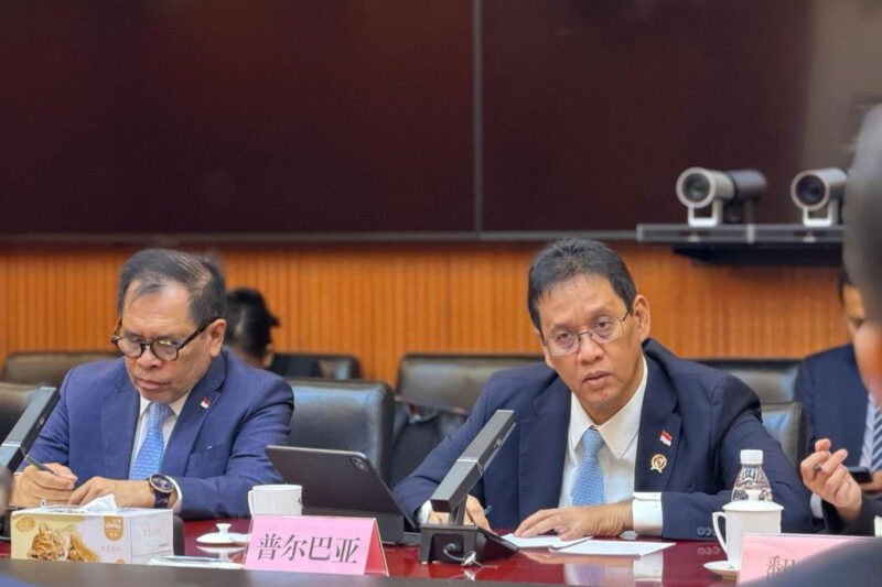 Menteri Keuangan Purbaya Yudhi Sadewa dalam pertemuan bilateral dengan Menteri Keuangan Republik Rakyat Tiongkok (RRT), Lan Fo’an, di Beijing pada Rabu (17/6/2026).