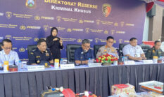 Polda Jatim Bongkar Penyelundupan 53 Gading Gajah, Dititipkan di Koper Jemaah Umrah