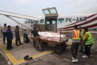 Persiapan operasi modifikasi cuaca oleh pesawat BNPB di Provinsi Riau dengan menyemai garam di awan yang potensial. ANTARA/HO-Pemprov Riau.(Pemprov Riau)