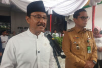 Menteri Sosial Syaifullah Yusuf saat diwawancarai usai mengikuti kegiatan Open House Sekolah Untuk Orangtua dan Calon Siswa di Jalan Kemenangan, Kecamatan Medan Tembung, Kota Medan pada Senin (15/6/2026).(KOMPAS.com/GOKLAS WISELY )