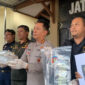 PENYELUNDUPAN LOBSTER-Polresta Jambi menggagalkan penyelundupan 47.872 benih bening lobster dan mengamankan dua pelaku dengan potensi kerugian negara mencapai Rp7,1 miliar. 