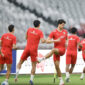 Pemain Timnas Indonesia mengikuti latihan resmi menjelang pertandingan FIFA Matchday di Stadion Utama Gelora Bung Karno (SUGBK), Senayan, Jakarta, Kamis (4/6/2026). Latihan tersebut sebagai ajang persiapan melawan Timnas Oman pada Jumat (5/6/2026). ANTARA FOTO/M Risyal Hidayat/sgd(ANTARA FOTO/M RISYAL HIDAYAT)