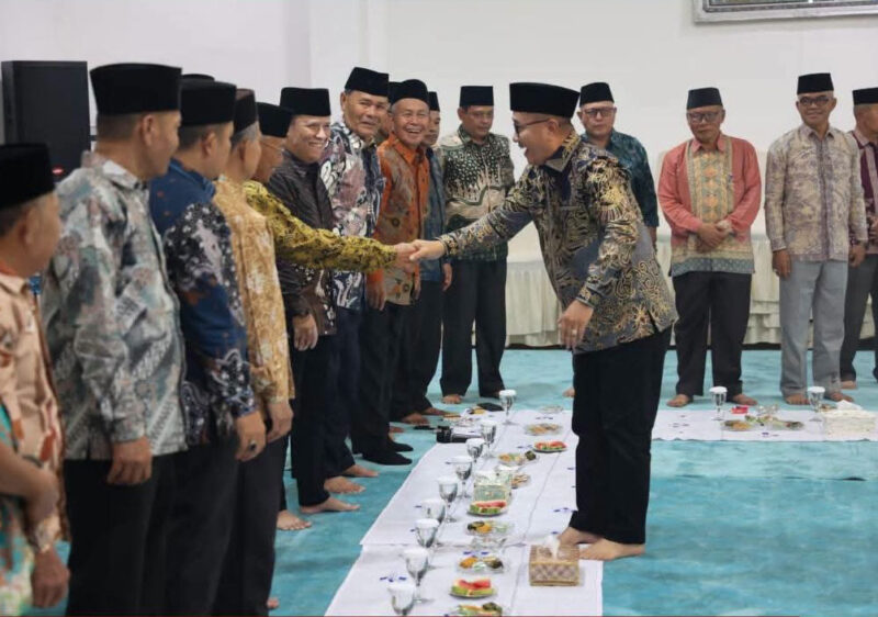 Wako Alfin Terima Silaturahmi Tokoh Adat Enam Luhah Sungai Penuh
