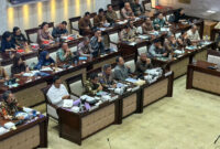 Wakil Ketua Umum Perbanas Nixon LP Napitupulu saat RDPU dengan Komisi XI DPR RI di Gedung DPR, Jakarta, Selasa (2/6/2026).(KOMPAS.com/ISNA RIFKA SRI RAHAYU)
