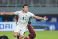 Selebrasi penyerang timnas Indonesia, Mitchell Baker saat berhasil mencetak gol ke gawang Kamboja pada pertandingan ASEAN Championship 2026 di Stadion Stadion Pakansari, Cibinong, Kabupaten Bogor, Senin (27/7/2026). (KOMPAS.com/ANTONIUS ADITYA MAHENDRA)