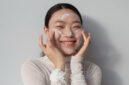 Ilustrasi cuci muka. (GRATIS)