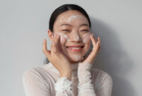 Ilustrasi cuci muka. (GRATIS)