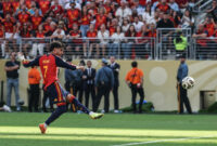 Aksi penyerang timnas Spanyol Ferran Torres saat mencetak gol ke gawang timnas Argentina dalam laga final Piala Dunia 2026 di Stadion MetLife, New Jersey, Amerika Serikat, pada Minggu (19/7/2026). (Foto oleh ODD ANDERSEN/AFP)(AFP/ODD ANDERSEN)