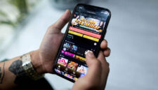 Tampilan layar judi online pada gawai.