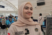 Juru Bicara Kemenhaj RI Maria Assegaf di Bandara Madinah.(Pythag Kurniati/MCH 2026)