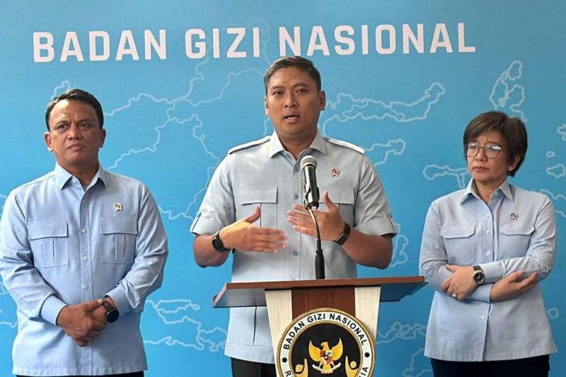 Kepala Badan Gizi Nasional (BGN) Sudaryono saat konferensi pers, di Kantor BGN, Jakarta Pusat, Rabu (28/7/2027).(KOMPAS.com/FIRDA JANATI)