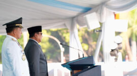 Menteri Dalam Negeri (Mendagri) Muhammad Tito Karnavian mendampingi Presiden Prabowo Subianto melantik Pamong Praja Muda Angkatan XXXIII Tahun 2026 di Lapangan Parade Kampus IPDN Jatinangor, Kabupaten Sumedang, Jawa Barat (Jabar), Rabu (29/7/2026).(Dok. Kemendagri)