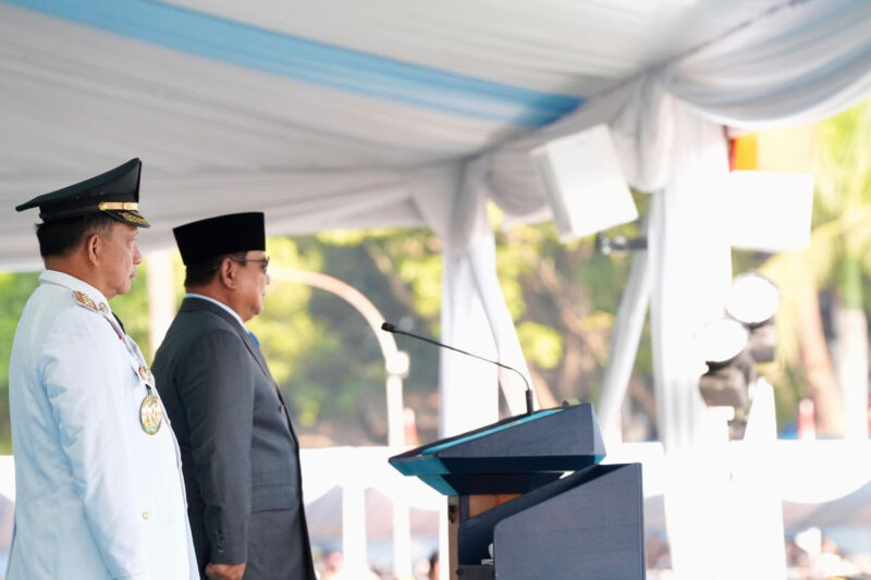 Menteri Dalam Negeri (Mendagri) Muhammad Tito Karnavian mendampingi Presiden Prabowo Subianto melantik Pamong Praja Muda Angkatan XXXIII Tahun 2026 di Lapangan Parade Kampus IPDN Jatinangor, Kabupaten Sumedang, Jawa Barat (Jabar), Rabu (29/7/2026).(Dok. Kemendagri)