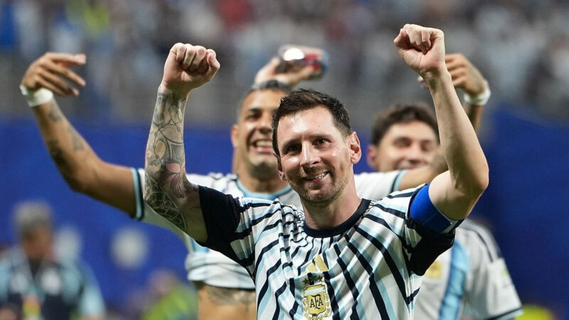 Pelatih Timnas Argentina Lionel Scaloni menyebut kondisi fisik Lionel Messi tetap prima di usia 39 tahun menjelang pertandingan perempat final Piala Dunia 2026 melawan Swiss.
