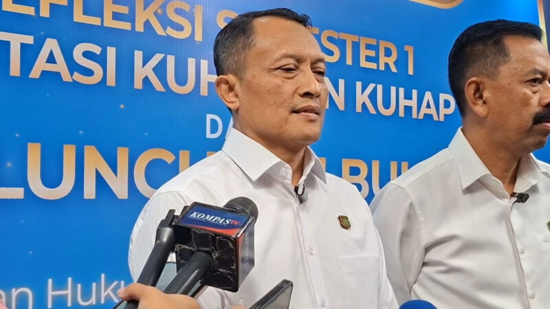 Jaksa Agung Muda Bidang Pengawasan (Jamwas) Kejaksaan Agung, Rudi Margono ditemui di Universitas Al Azhar, Jakarta, Rabu (24/6/2026).(KOMPAS.com/NICHOLAS RYAN ADITYA)