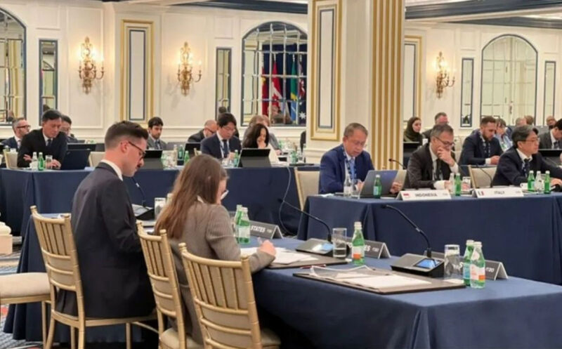 Deputi Bidang Koordinasi Kerja Sama Ekonomi dan Investasi Kementerian Koordinator Bidang Perekonomian Edi Prio Pambudi dalam Pertemuan Sherpa G20 ke-2 Presidensi Amerika Serikat (AS) di Washington DC, Senin (6/7/2026). 

