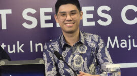 CEO Ajaib Anderson Sumarli dalam konfersi pers di Gedung Bursa Efek Indonesia Jakarta, Senin (31/8/2026). (KOMPAS.com/ SHINTA DWI AYU)
