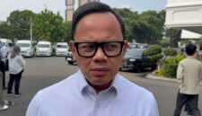Wamendagri Bima Arya Sugiarto saat ditemui di Istana, Jakarta, Selasa (28/7/2026). (KOMPAS.com/ADHYASTA DIRGANTARA)
