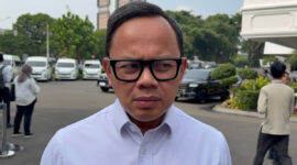 Wamendagri Bima Arya Sugiarto saat ditemui di Istana, Jakarta, Selasa (28/7/2026). (KOMPAS.com/ADHYASTA DIRGANTARA)
