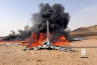 Drone Arab Saudi terbakar setelah ditembak jatuh oleh Houthi di Provinsi Al Jawf, Yaman, 26 Juli 2026.(HOUTHI MEDIA CENTER via XINHUA)