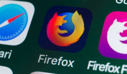 Aplikasi Firefox di iOS.(())