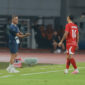 Momen John Herdman dan Eliano Reijnders pada Laga Timnas Indonesia vs Vietnam di ASEAN Championship 2026 di Stadion Pakansari, Cibinong, Senin (3/8/2026).(KOMPAS.com/ANTONIUS ADITYA MAHENDRA)
