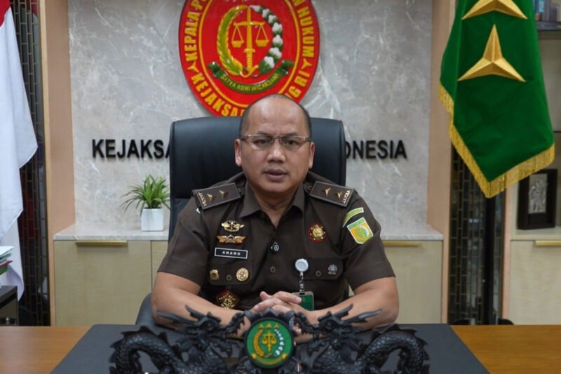 Kepala Pusat Penerangan Hukum (Kapuspenkum) Kejaksaan Agung, Anang Supriatna, ketika memberikan keterangan terkait perkembangan kasus bekas Jaksa Agung Muda Tindak Pidana Khusus, Febrie Adriansyah.(Dokumentasi Kejaksaan Agung.)
