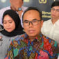 Komisioner KPAI Kawiyan menjelaskan terkait kasus penganiayaan anak, di Mapolres Metro Jakarta Barat, Senin (2/10/2023). (KOMPAS.com/ZINTAN PRIHATINI)