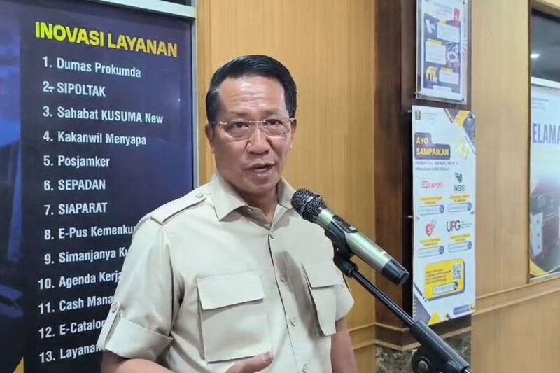 Menteri Hukum Republik Indonesia, Supratman Andi Agtas memberikan keterangan kepada awak media usai melakukan pemilihan Kakanwil Kementerian Hukum di Kota Medan, Rabu (12/8/2026).(KOMPAS.com/CRISTISON SONDANG PANE)