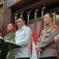 Menteri Koordinator Bidang Politik dan Keamanan (Menko Polkam) Jenderal TNI (Purn) Djamari Chaniago mengumpulkan petinggi lembaga penegak hukum, pertahanan dan intelijen di kantornya pada Rabu (5/8/2028). (KOMPAS.com/BAHARUDIN AL FARISI)