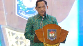 Menteri Dalam Negeri (Mendagri) Muhammad Tito Karnavian saat memberikan sambutan pada acara Apresiasi Pemerintah Daerah Berprestasi 2026 Batch II Regional Jawa-Bali di Bali Nusa Dua Convention Center, Kabupaten Badung, Bali, Jumat (28/8/2026).(dok. Humas Kementerian Dalam Negeri)