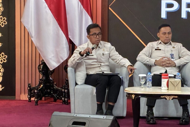 Direktur Visa dan Dokumen Perjalanan, Eko Budianto dalam media briefing di kantor Imigrasi, Jakarta, Rabu (12/8/2026).(KOMPAS.com/HARYANTI PUSPA SARI)