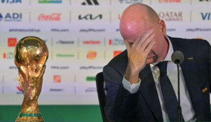 Presiden FIFA Gianni Infantino menyampaikan keterangan kepada wartawan pada sehari menjelang pembukaan Piala Dunia 2026 di Stadion Azteca, Mexico City, Meksiko, Rabu (10/6/2026). Gianni mengapresiasi kesiapan pemerintah Meksiko dalam mempersiapkan Piala Dunia 2026 dan menanggapi sejumlah isu yang berkembang seperti keikutsertaan Timnas Iran hingga persoalan VISA.(ANTARA FOTO/Aditya Pradana Putra)