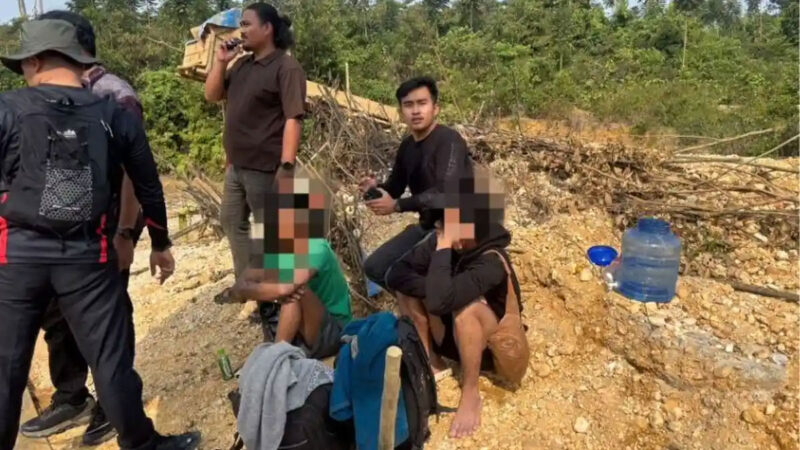 2 pelaku penambang emas tanpa izin (PETI) di lokasi aset tanah milik Pemkab Merangin ditangkap oleh Tim Tipidter Satuan Reserse Kriminal (Satreskrim) Polres Merangin. 