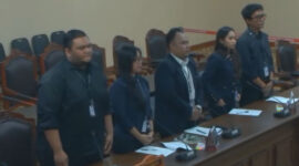 Lima mahasiswa Fakultas Hukum menggugat pasal santet, yakni Pasal 252 ayat (1) Undang-Undang Nomor 1 Tahun 2023 tentang Kitab Undang-Undang Hukum Pidana (KUHP) dalam sidang perkara Nomor 327/PUU-XXIV/2026, di Gedung MK, Jakarta, Selasa (8/9/2026).()