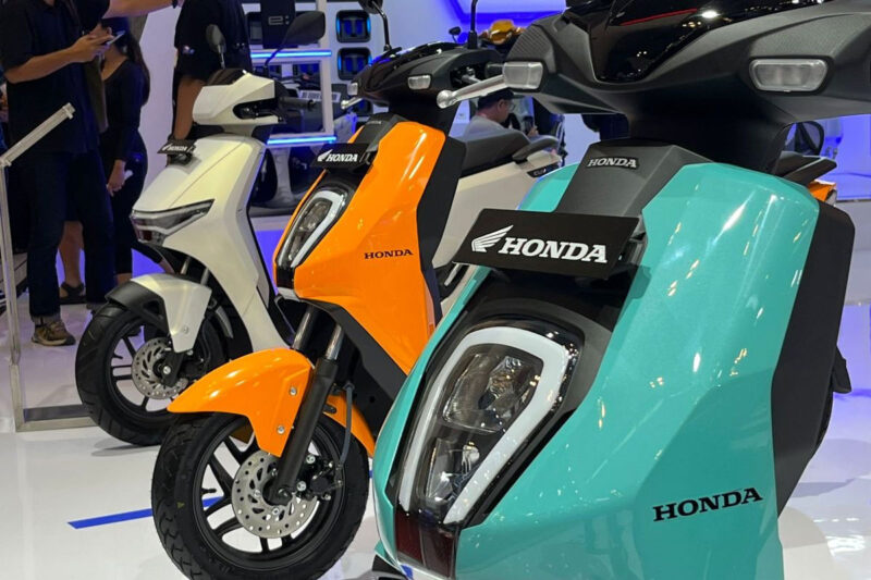 Jajaran motor listrik Honda(KOMPAS.com/DIO DANANJAYA)

