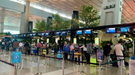 Counter check in dan pelaporan bagasi Garuda Indonesia di terminal 3 Bandara Soekarno-Hatta, Kamis (27/8/2026).(Kompas.com/Krisda Tiofani)