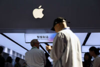 Ilustrasi Apple di China.(Reuters/ Florence Lo)
